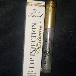 Too Faced Lip Injection Extreme Lip Plumper